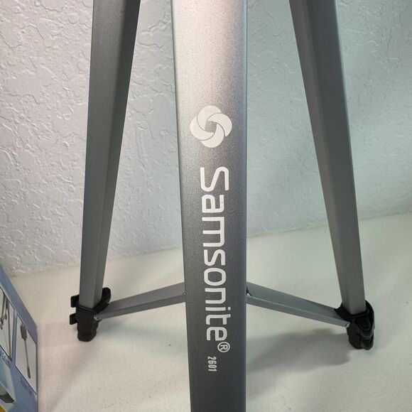 Samsonite Lightweight 2601 Photo/Video Tripod Adjustable Height Aluminum - Picture 5 of 6